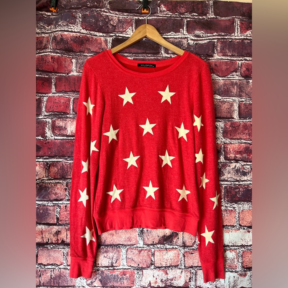 NWT Wildfox Red All-Over Star Baggy Beach Pullover Sweater